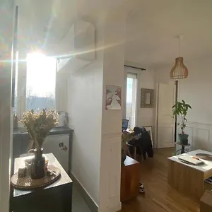  Appartement Ensoleille, Et Equipe Avec Vue Tour Eiffel Et Pantheon France